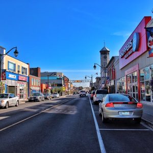 Ontario propone una revisión completa de las vías provinciales para obtener la residencia permanente